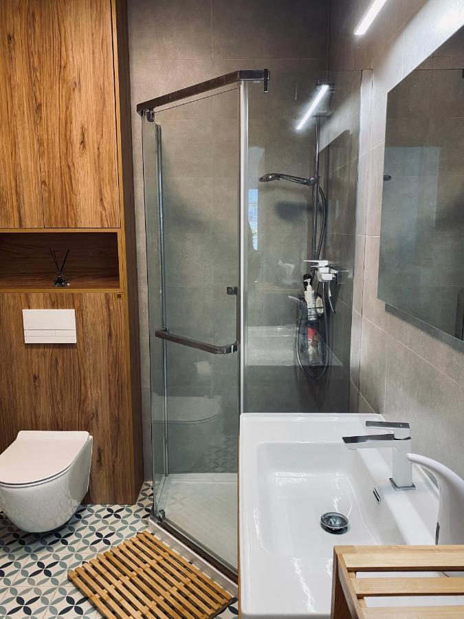דירות פוגורזליצה Apartament Amilado מראה חיצוני תמונה